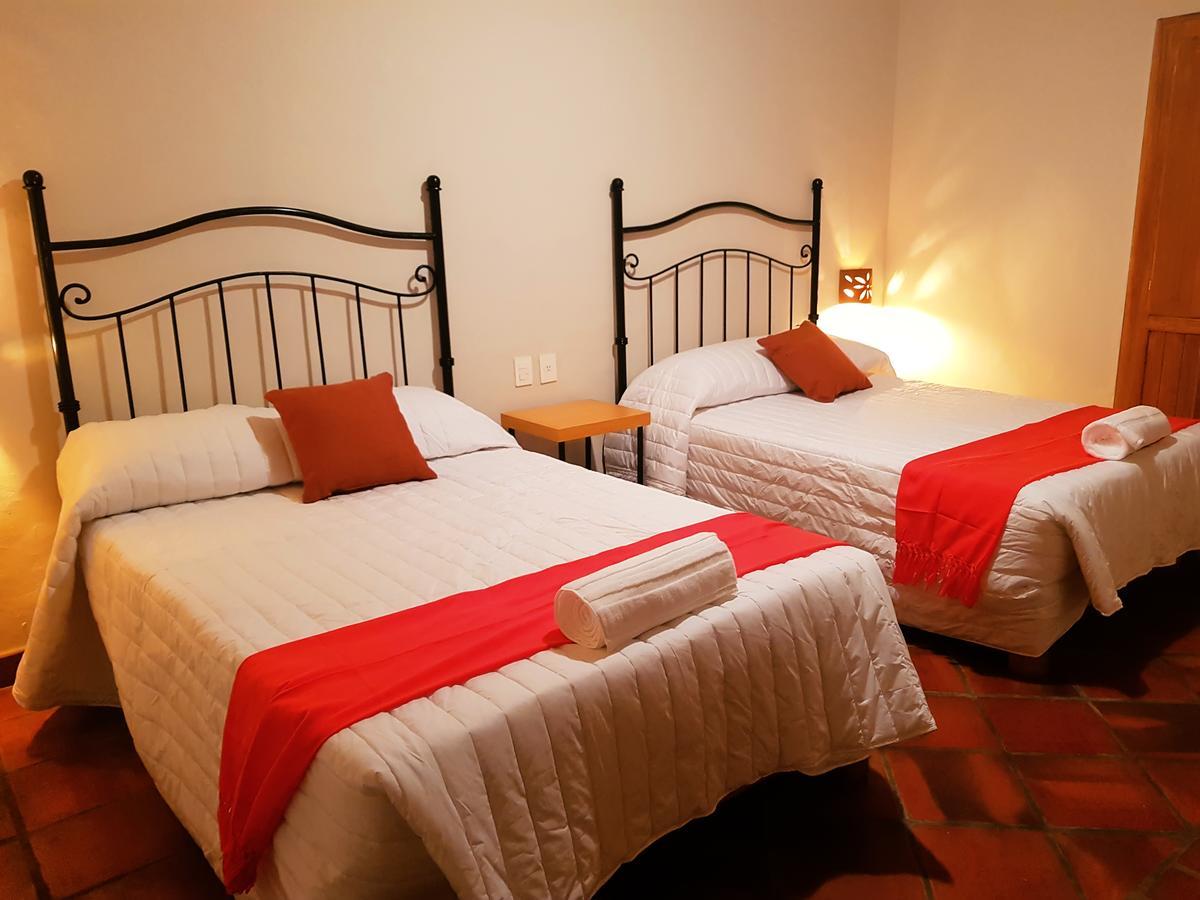 Puerta San Pedro Hotel Tlaquepaque Eksteriør billede