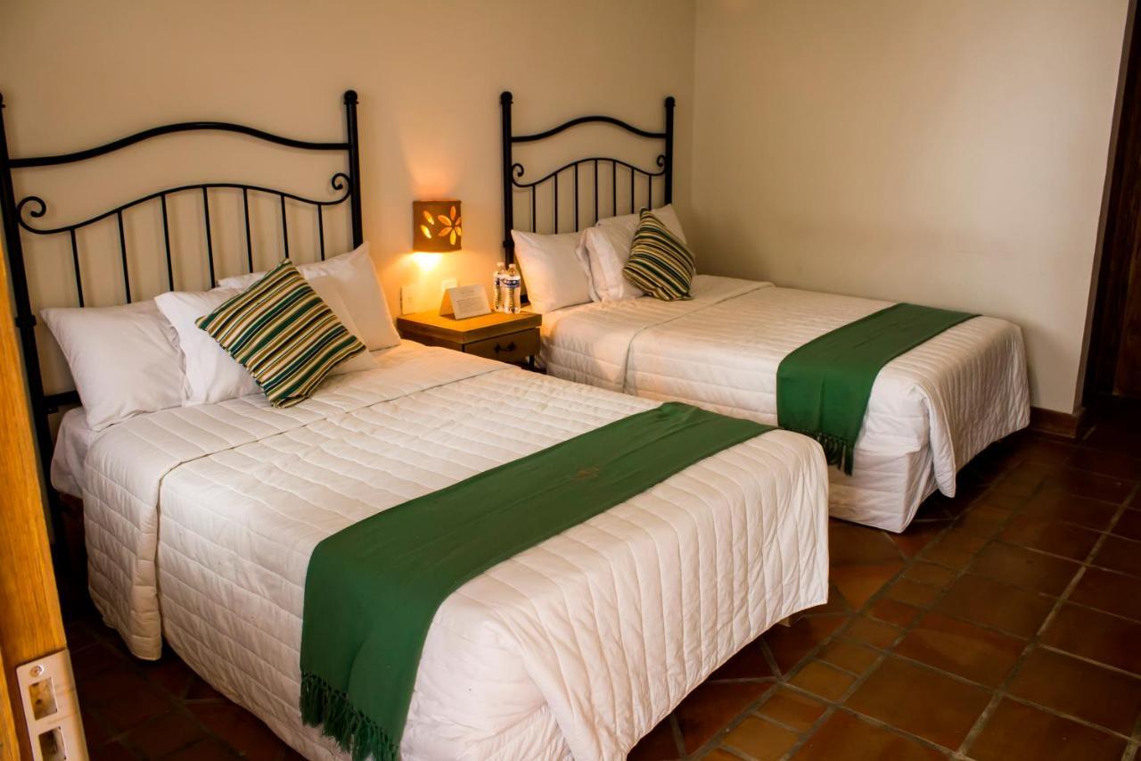 Puerta San Pedro Hotel Tlaquepaque Eksteriør billede